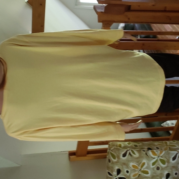Womans yellow Isaac,s designs casuals shirt - Picture 3 of 5